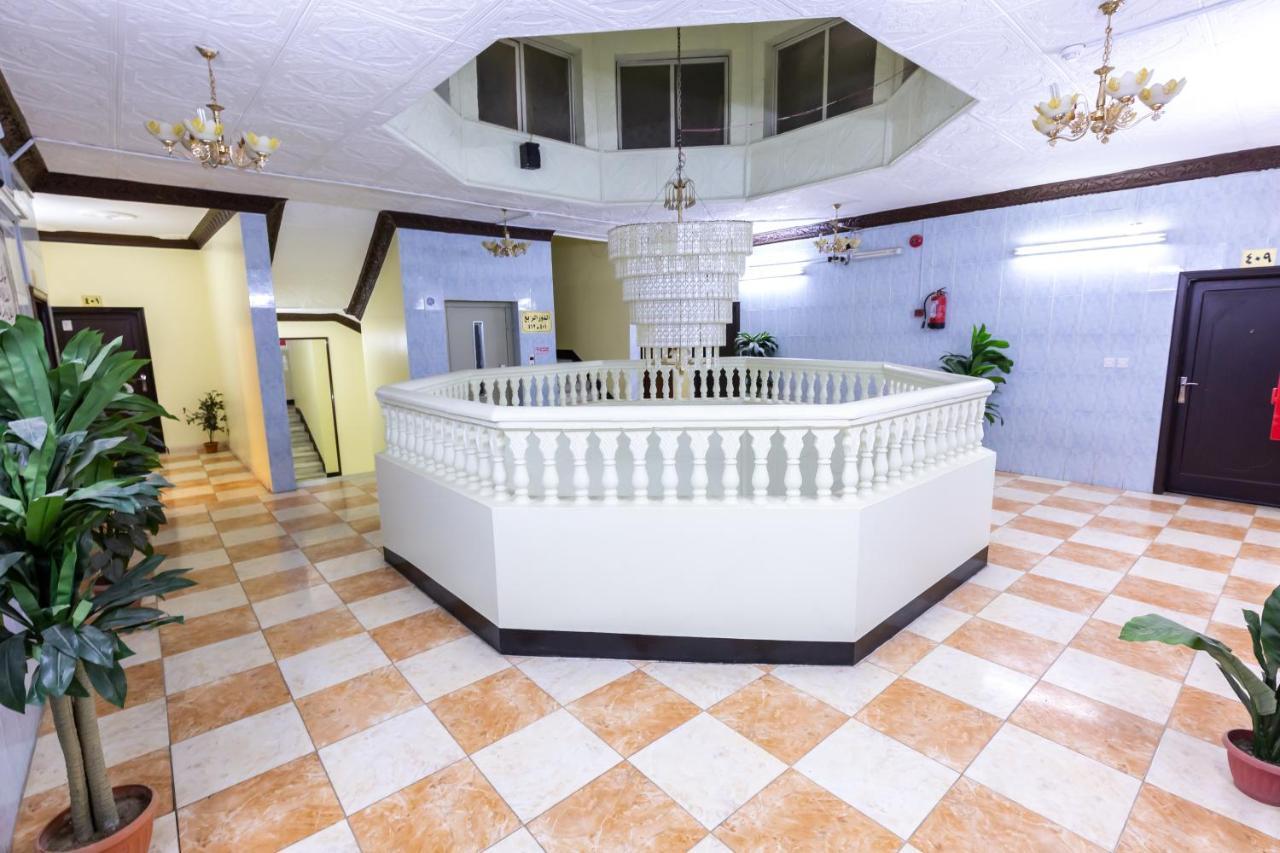 Al Eairy Furnished Apartments - Al Bahah 3 Luaran gambar