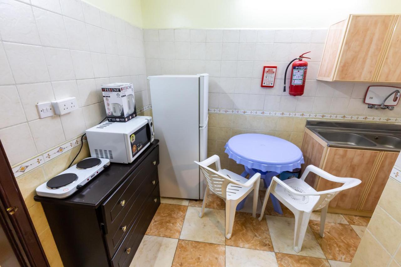 Al Eairy Furnished Apartments - Al Bahah 3 Luaran gambar