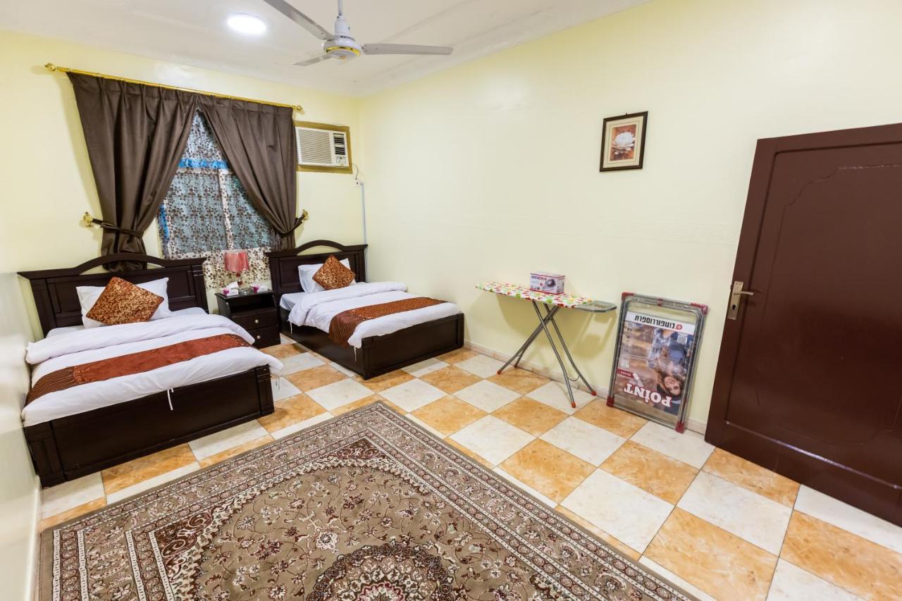 Al Eairy Furnished Apartments - Al Bahah 3 Luaran gambar