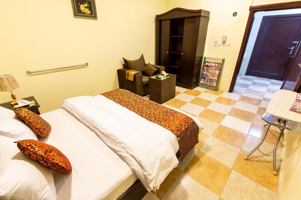 Al Eairy Furnished Apartments - Al Bahah 3 Luaran gambar
